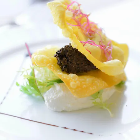 Logis Restaurant Des Corbières Hotel