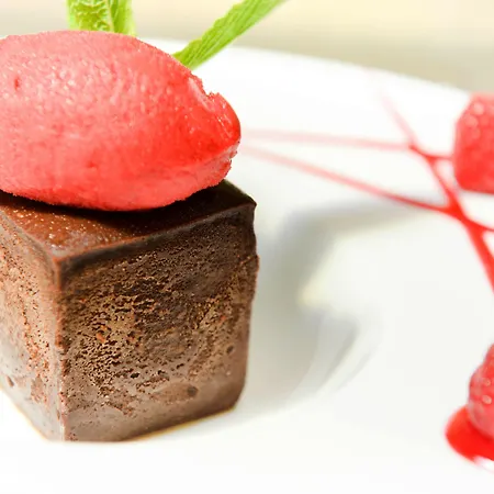 Logis Restaurant Des Corbières Hotel