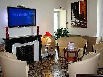 Logis Restaurant Des Corbieres Hotel Lagrasse