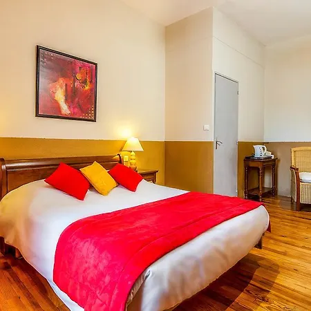 Hotel Logis Restaurant Des Corbieres
